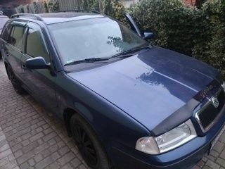 Синий Шкода Октавия, объемом двигателя 0 л и пробегом 330 тыс. км за 5800 $, фото 1 на Automoto.ua