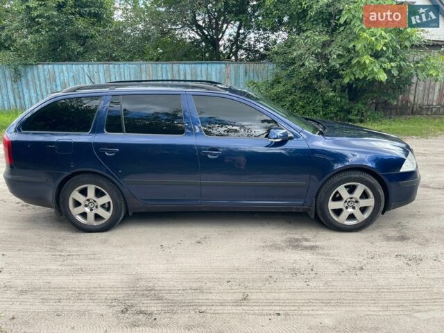 Синій Шкода Октавія, об'ємом двигуна 2 л та пробігом 255 тис. км за 6500 $, фото 1 на Automoto.ua