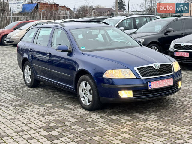 Синий Шкода Октавия, объемом двигателя 1.6 л и пробегом 227 тыс. км за 6200 $, фото 1 на Automoto.ua