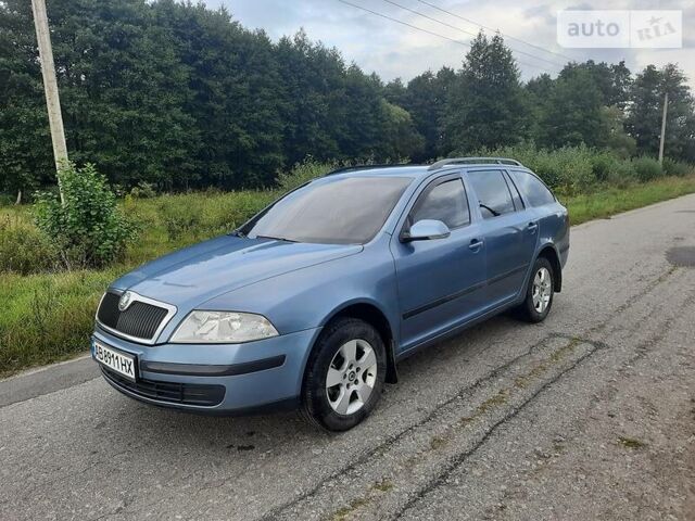 Синий Шкода Октавия, объемом двигателя 2 л и пробегом 280 тыс. км за 5500 $, фото 1 на Automoto.ua