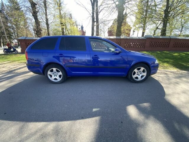 Синій Шкода Октавія, об'ємом двигуна 1.9 л та пробігом 380 тис. км за 4999 $, фото 1 на Automoto.ua