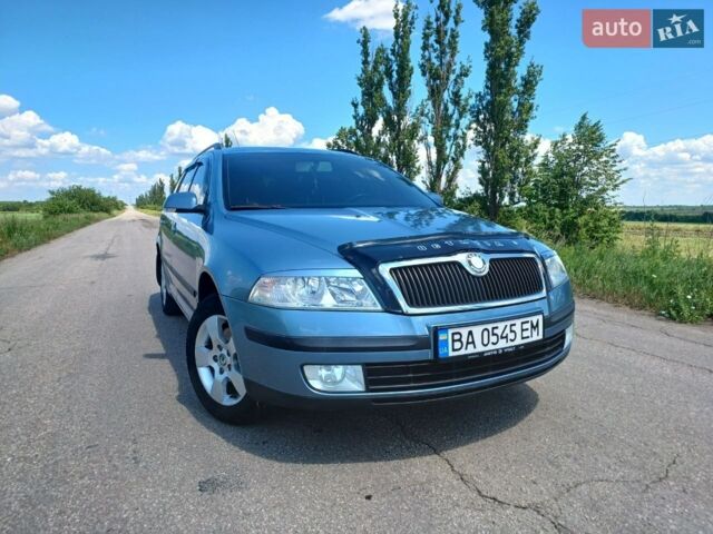 Синий Шкода Октавия, объемом двигателя 1.8 л и пробегом 225 тыс. км за 6700 $, фото 1 на Automoto.ua