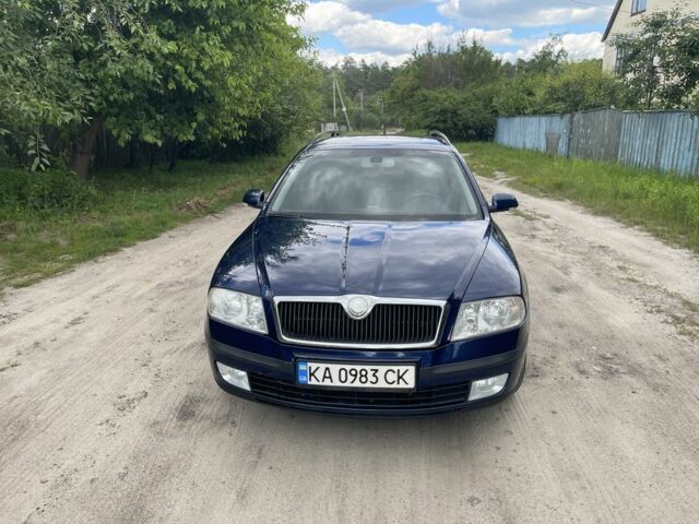 Синій Шкода Октавія, об'ємом двигуна 2 л та пробігом 255 тис. км за 6505 $, фото 1 на Automoto.ua
