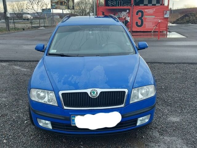 Синій Шкода Октавія, об'ємом двигуна 2 л та пробігом 350 тис. км за 7200 $, фото 1 на Automoto.ua
