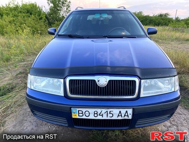 Синий Шкода Октавия, объемом двигателя 1.6 л и пробегом 400 тыс. км за 4200 $, фото 1 на Automoto.ua