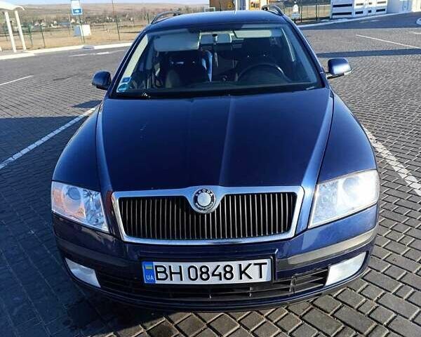 Синий Шкода Октавия, объемом двигателя 1.97 л и пробегом 336 тыс. км за 5400 $, фото 1 на Automoto.ua