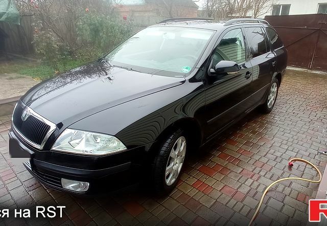 Синій Шкода Октавія, об'ємом двигуна 1.2 л та пробігом 290 тис. км за 6500 $, фото 1 на Automoto.ua