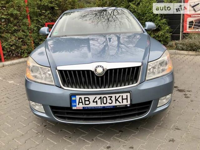 Синий Шкода Октавия, объемом двигателя 1.8 л и пробегом 293 тыс. км за 7300 $, фото 1 на Automoto.ua