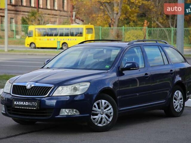 Шкода Октавія 2009 у Харкові на Automoto.ua Синій Шкода Октавія, об'ємом двигуна 1.6 л та пробігом 249 тис. км за 6999 $, фото 1 на Automoto.ua