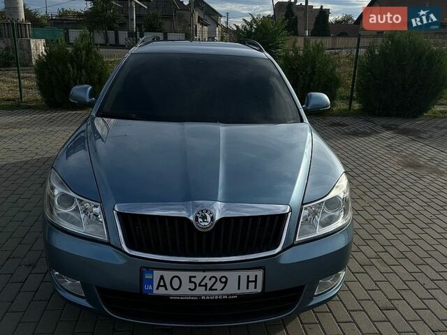 Синій Шкода Октавія, об'ємом двигуна 1.4 л та пробігом 261 тис. км за 7400 $, фото 1 на Automoto.ua