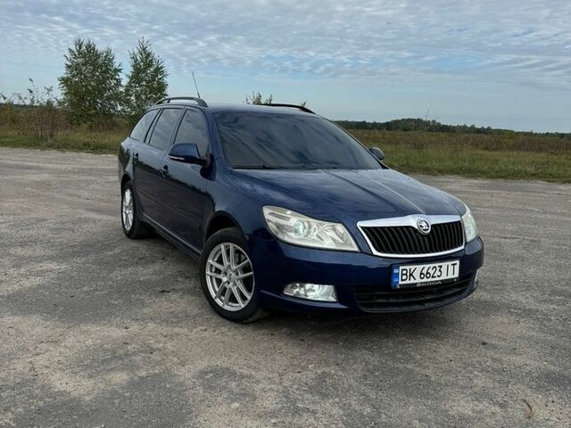 Синий Шкода Октавия, объемом двигателя 1.99 л и пробегом 268 тыс. км за 7200 $, фото 1 на Automoto.ua