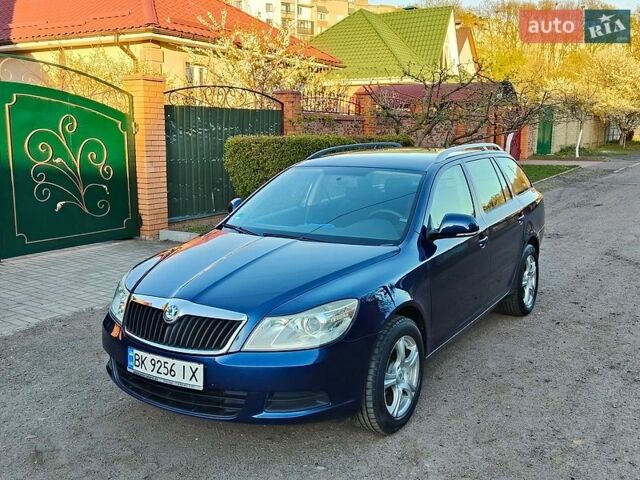 Синій Шкода Октавія, об'ємом двигуна 1.6 л та пробігом 178 тис. км за 7499 $, фото 1 на Automoto.ua