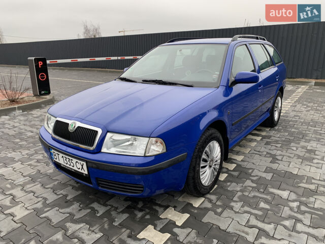 Синій Шкода Октавія, об'ємом двигуна 1.6 л та пробігом 195 тис. км за 5700 $, фото 1 на Automoto.ua