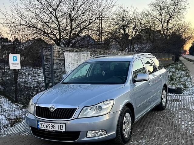 Синій Шкода Октавія, об'ємом двигуна 1.4 л та пробігом 185 тис. км за 6500 $, фото 1 на Automoto.ua