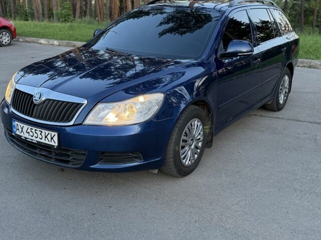 Синій Шкода Октавія, об'ємом двигуна 1.6 л та пробігом 315 тис. км за 6500 $, фото 1 на Automoto.ua
