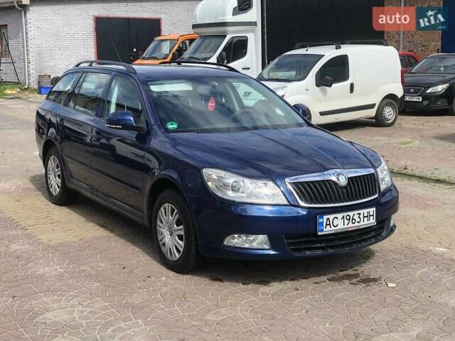 Синий Шкода Октавия, объемом двигателя 1.4 л и пробегом 266 тыс. км за 5800 $, фото 1 на Automoto.ua