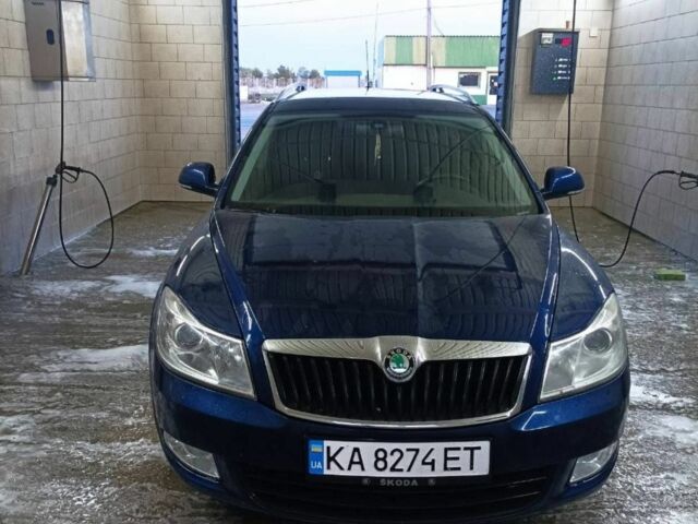 Синий Шкода Октавия, объемом двигателя 1.4 л и пробегом 200 тыс. км за 7200 $, фото 1 на Automoto.ua
