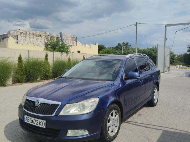 Синий Шкода Октавия, объемом двигателя 2 л и пробегом 337 тыс. км за 5500 $, фото 1 на Automoto.ua