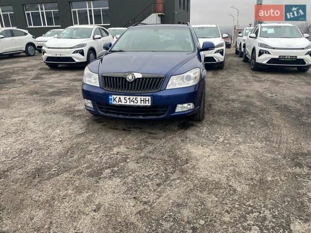 Синій Шкода Октавія, об'ємом двигуна 1.8 л та пробігом 172 тис. км за 7500 $, фото 1 на Automoto.ua