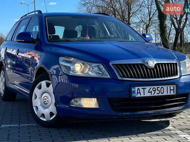 Синий Шкода Октавия, объемом двигателя 1.6 л и пробегом 340 тыс. км за 6199 $, фото 1 на Automoto.ua