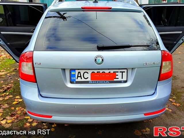 Синій Шкода Октавія, об'ємом двигуна 1.8 л та пробігом 218 тис. км за 7600 $, фото 1 на Automoto.ua