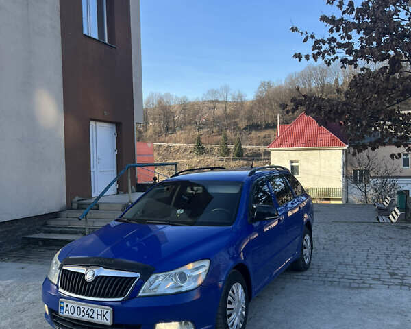 Синий Шкода Октавия, объемом двигателя 1.6 л и пробегом 284 тыс. км за 5899 $, фото 1 на Automoto.ua
