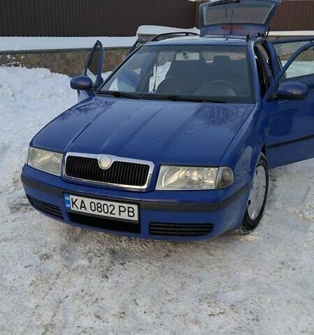 Синій Шкода Октавія, об'ємом двигуна 1.6 л та пробігом 296 тис. км за 5300 $, фото 1 на Automoto.ua