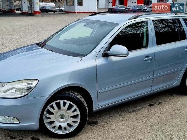 Синий Шкода Октавия, объемом двигателя 1.6 л и пробегом 186 тыс. км за 7900 $, фото 1 на Automoto.ua