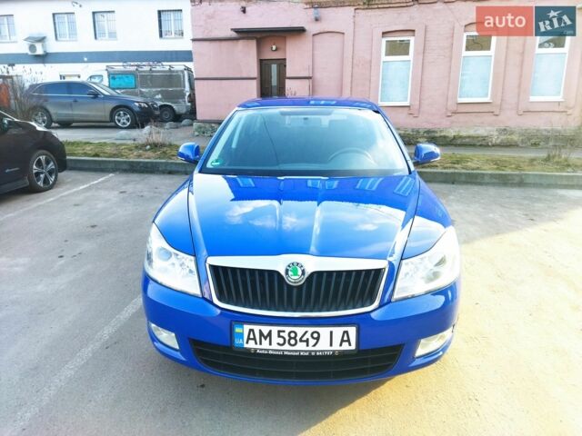 Синій Шкода Октавія, об'ємом двигуна 1.6 л та пробігом 280 тис. км за 7350 $, фото 1 на Automoto.ua