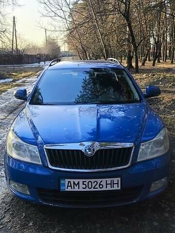 Синий Шкода Октавия, объемом двигателя 1.8 л и пробегом 353 тыс. км за 5350 $, фото 1 на Automoto.ua
