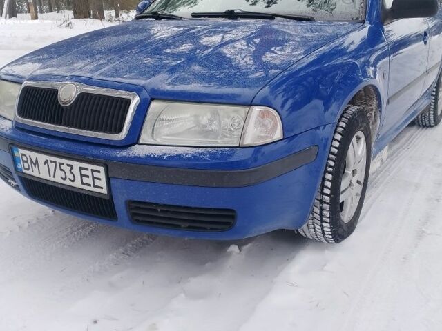 Синий Шкода Октавия, объемом двигателя 1.6 л и пробегом 246 тыс. км за 6400 $, фото 1 на Automoto.ua