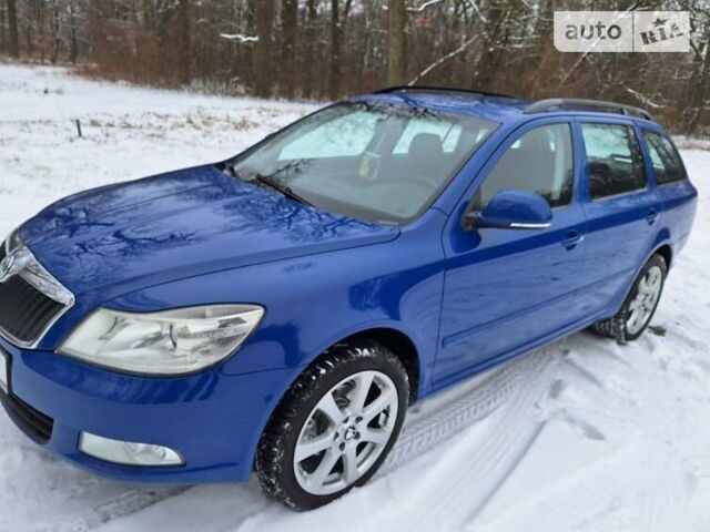 Синий Шкода Октавия, объемом двигателя 1.6 л и пробегом 270 тыс. км за 7850 $, фото 1 на Automoto.ua