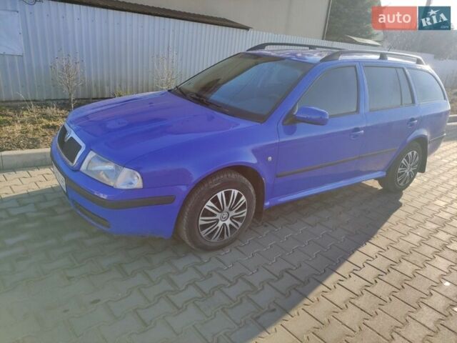 Синий Шкода Октавия, объемом двигателя 1.6 л и пробегом 195 тыс. км за 4700 $, фото 1 на Automoto.ua