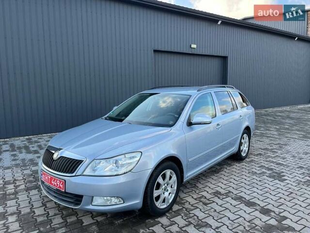 Синий Шкода Октавия, объемом двигателя 1.4 л и пробегом 212 тыс. км за 6400 $, фото 1 на Automoto.ua