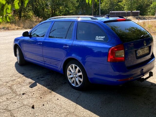 Синий Шкода Октавия, объемом двигателя 1.6 л и пробегом 397 тыс. км за 6750 $, фото 1 на Automoto.ua