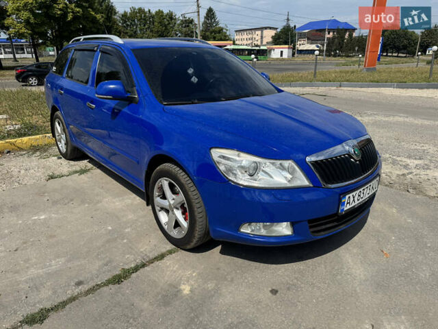 Синій Шкода Октавія, об'ємом двигуна 1.99 л та пробігом 204 тис. км за 9300 $, фото 1 на Automoto.ua