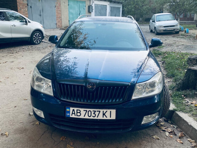 Синий Шкода Октавия, объемом двигателя 1.6 л и пробегом 244 тыс. км за 7500 $, фото 1 на Automoto.ua
