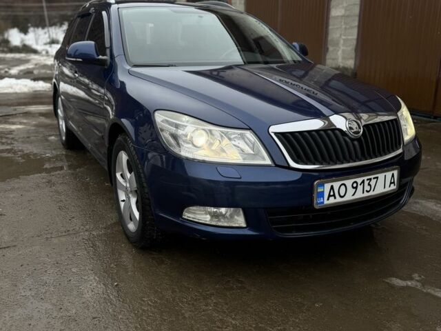 Синий Шкода Октавия, объемом двигателя 1.6 л и пробегом 270 тыс. км за 7300 $, фото 1 на Automoto.ua