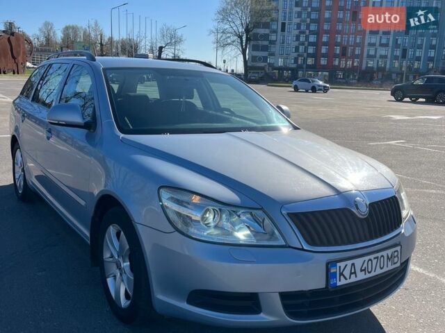 Синій Шкода Октавія, об'ємом двигуна 1.6 л та пробігом 346 тис. км за 6700 $, фото 1 на Automoto.ua
