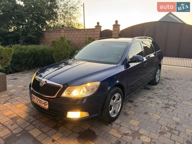 Синий Шкода Октавия, объемом двигателя 1.97 л и пробегом 308 тыс. км за 6850 $, фото 1 на Automoto.ua