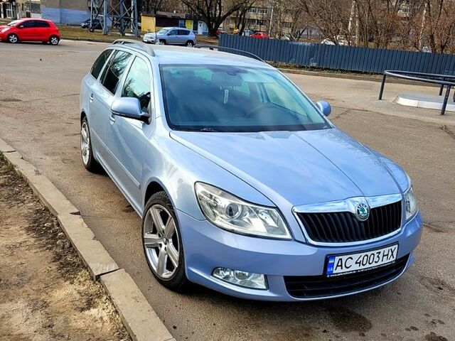 Синій Шкода Октавія, об'ємом двигуна 1.6 л та пробігом 260 тис. км за 8100 $, фото 1 на Automoto.ua