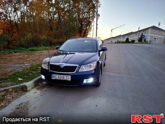 Синий Шкода Октавия, объемом двигателя 1.8 л и пробегом 16000 тыс. км за 8900 $, фото 1 на Automoto.ua
