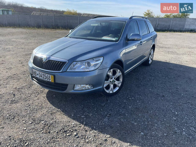 Синій Шкода Октавія, об'ємом двигуна 1.6 л та пробігом 223 тис. км за 8599 $, фото 1 на Automoto.ua