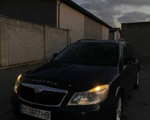 Синій Шкода Октавія, об'ємом двигуна 1.6 л та пробігом 189 тис. км за 8300 $, фото 1 на Automoto.ua