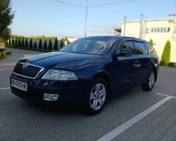Синій Шкода Октавія, об'ємом двигуна 1.6 л та пробігом 219 тис. км за 6500 $, фото 1 на Automoto.ua