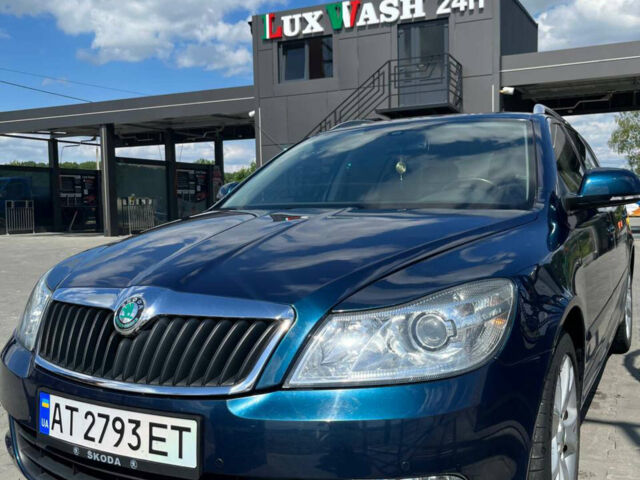 Синий Шкода Октавия, объемом двигателя 1.2 л и пробегом 166 тыс. км за 6500 $, фото 1 на Automoto.ua