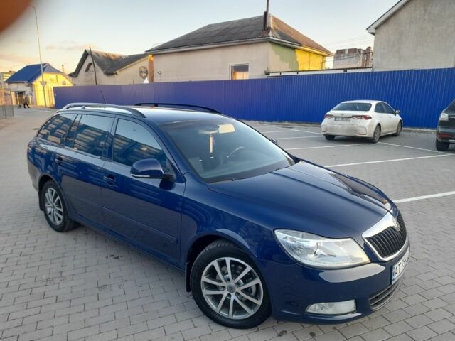 Синий Шкода Октавия, объемом двигателя 0 л и пробегом 310 тыс. км за 6999 $, фото 1 на Automoto.ua