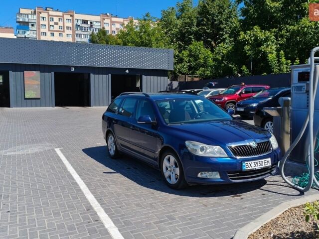 Синій Шкода Октавія, об'ємом двигуна 1.6 л та пробігом 345 тис. км за 5800 $, фото 1 на Automoto.ua