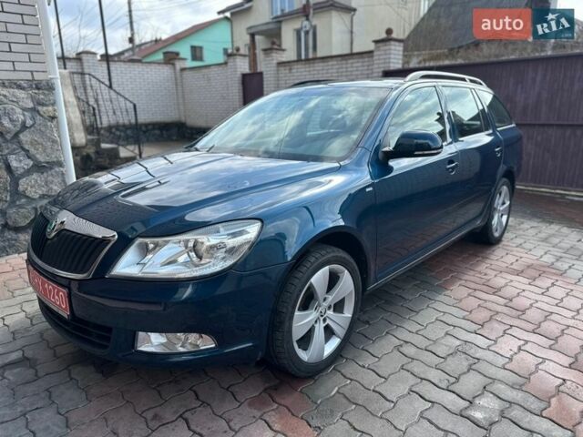 Синий Шкода Октавия, объемом двигателя 1.6 л и пробегом 214 тыс. км за 8600 $, фото 1 на Automoto.ua