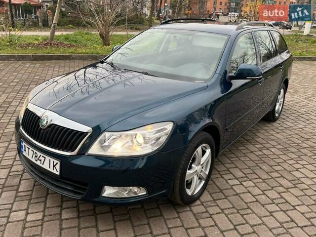Синий Шкода Октавия, объемом двигателя 1.99 л и пробегом 278 тыс. км за 9350 $, фото 1 на Automoto.ua